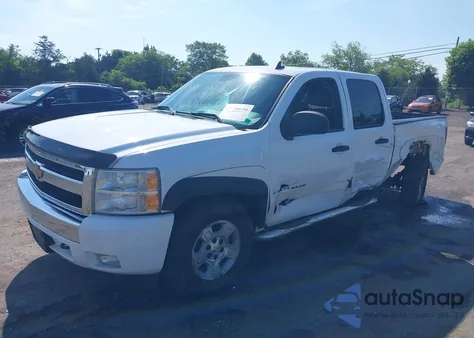 2007 Chevrolet Silverado K1500 Crew Cab from USA, damaged, VIN 2GCEK13M471504943